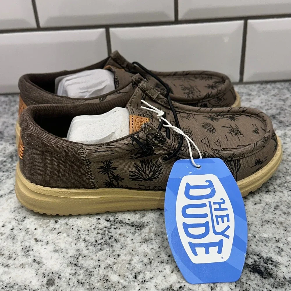 Hey Dude Kids Youth 1 Wally Desert Olive Brown Cactus Limited Edition Western